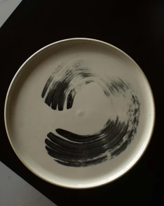 Talerz ceramiczny obiadowy KURAYOSHI LIGHT ⌀ 25 cm